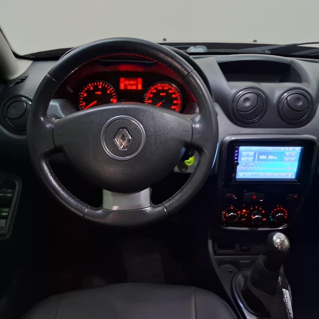RENAULT DUSTER DYNAMIQUE 2013 