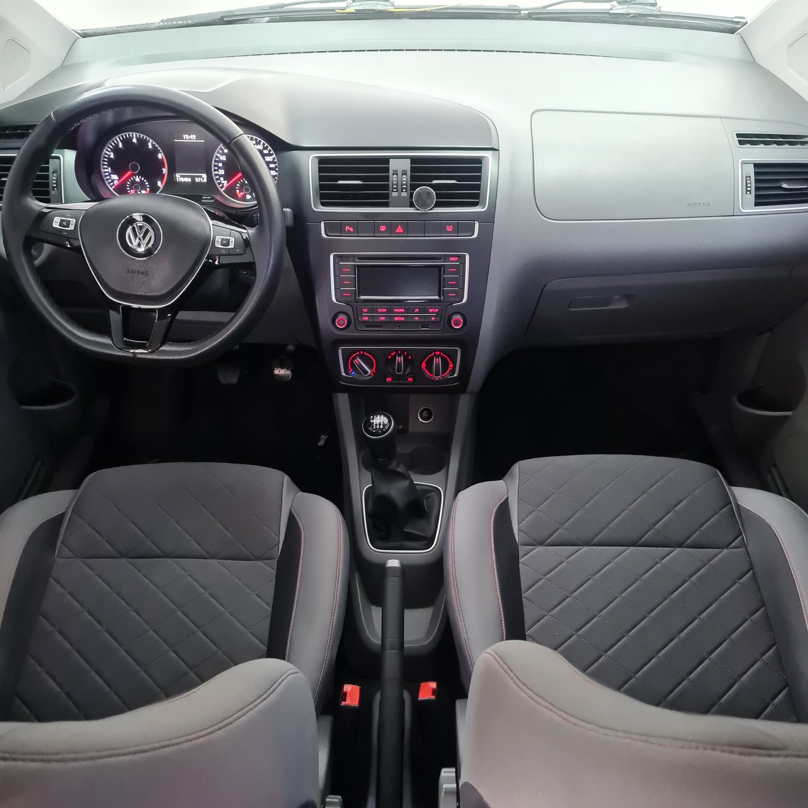 VW FOX HIGHLINE 1.6 2016