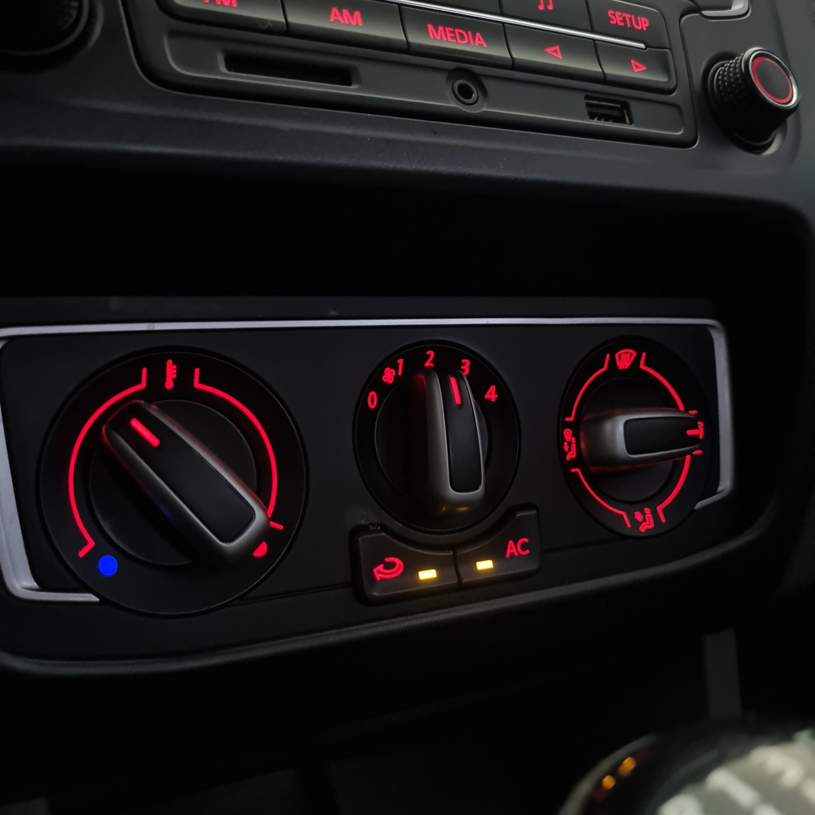 VW FOX HIGHLINE 1.6 2016