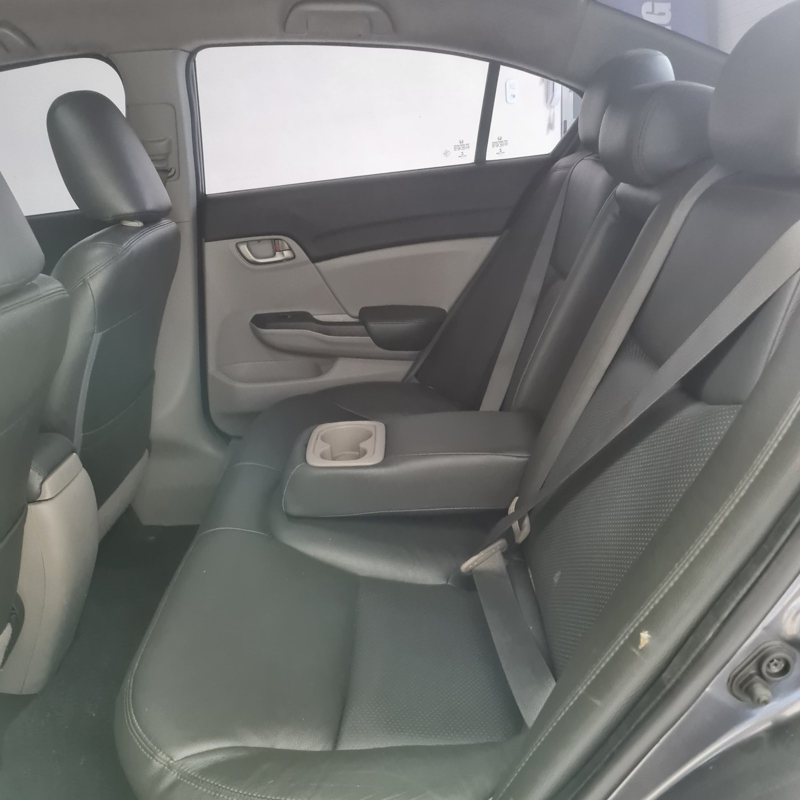HONDA CIVIC LXS 1.8 2015