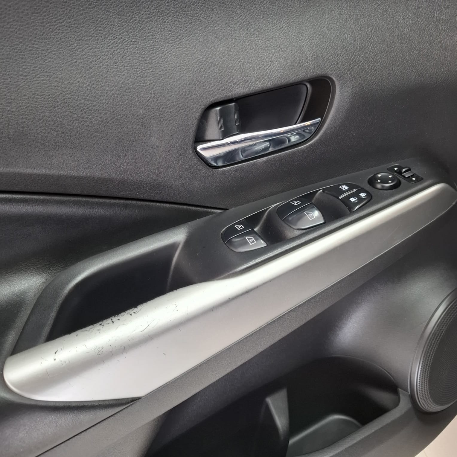 NISSAN KICKS 1.6 2017