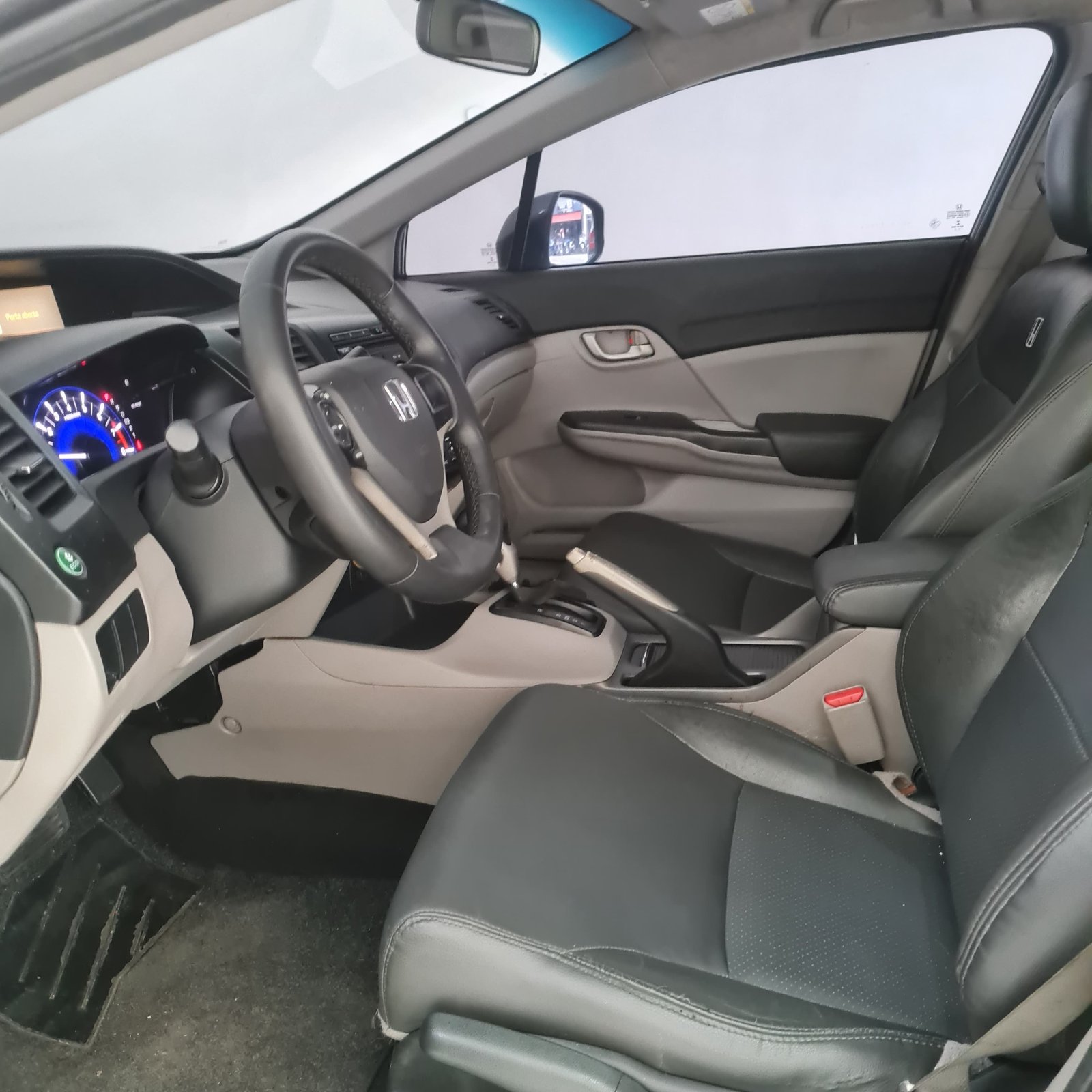 HONDA CIVIC LXS 1.8 2015