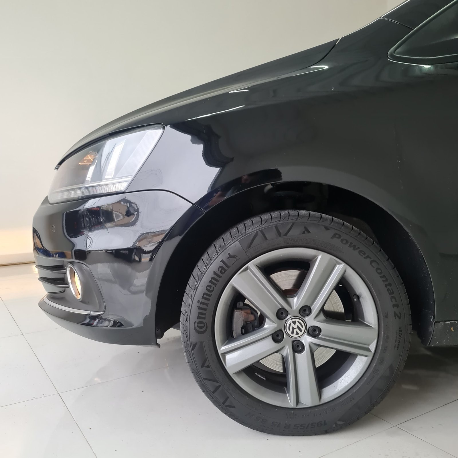 VW FOX HIGHLINE 1.6 2016
